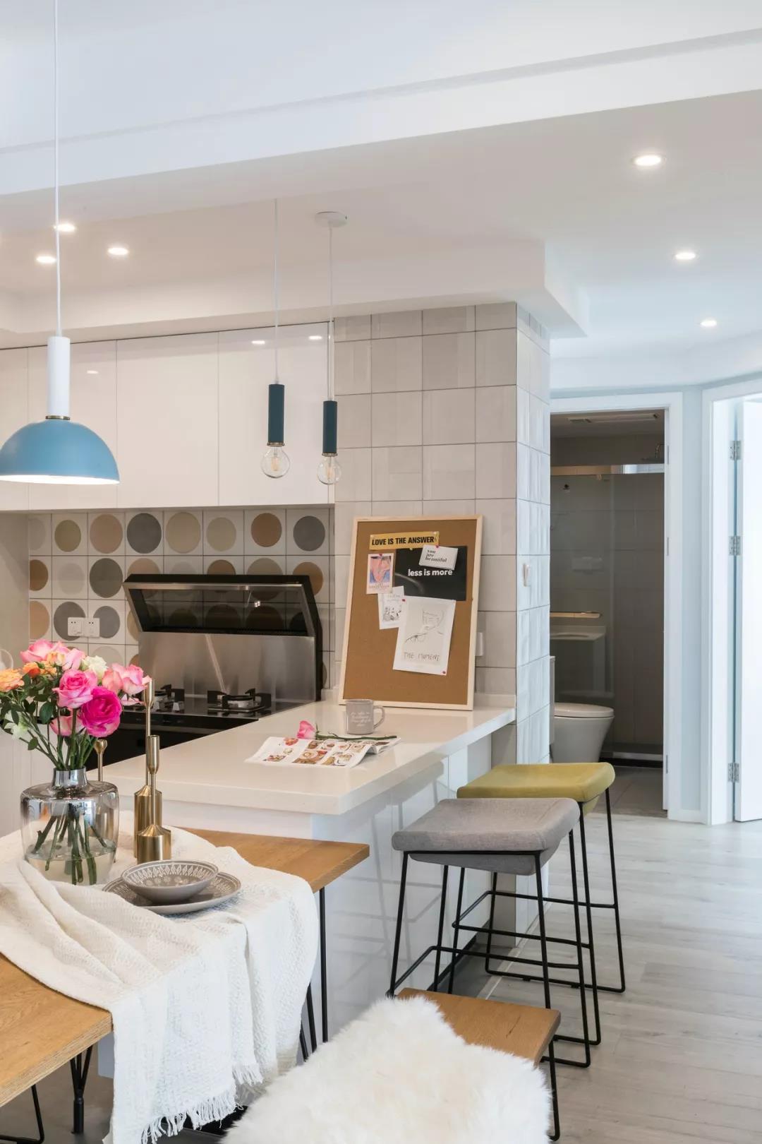 半展示半收納，她家89㎡實(shí)用耐看小兩居美得不像話