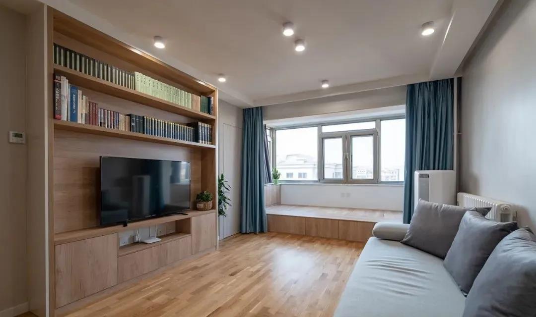 一家四口大容量日系小清新之家，把圖書(shū)館搬回家	