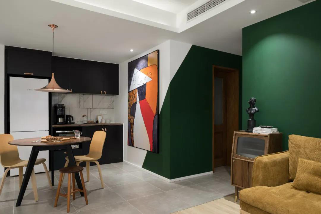 75㎡谷倉門廚房+休閑陽臺，這個家洋氣死了	