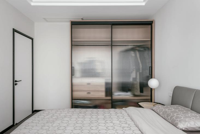 設計師花15萬爆改自己小家，裝出了別墅感