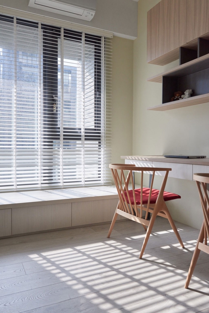 天空藍(lán)+牛奶白，絕美北歐風(fēng)打造85㎡超高性價(jià)比三居室，挑動(dòng)你的視覺神經(jīng)