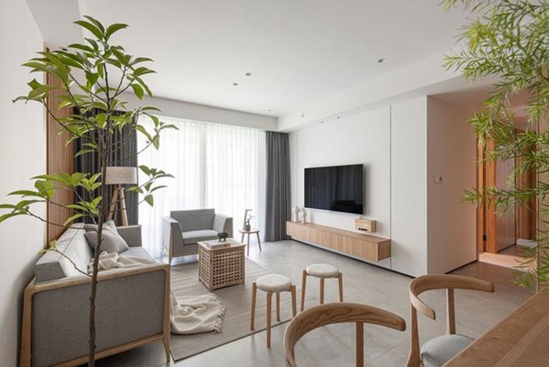 單身宅男的“世外桃源”：130㎡日式原木風，淡雅節制，詩意棲居