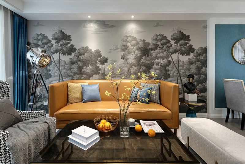 簡約擺件玩轉內斂輕奢美式風，整面墻的墨色復古壁畫真的很震撼！