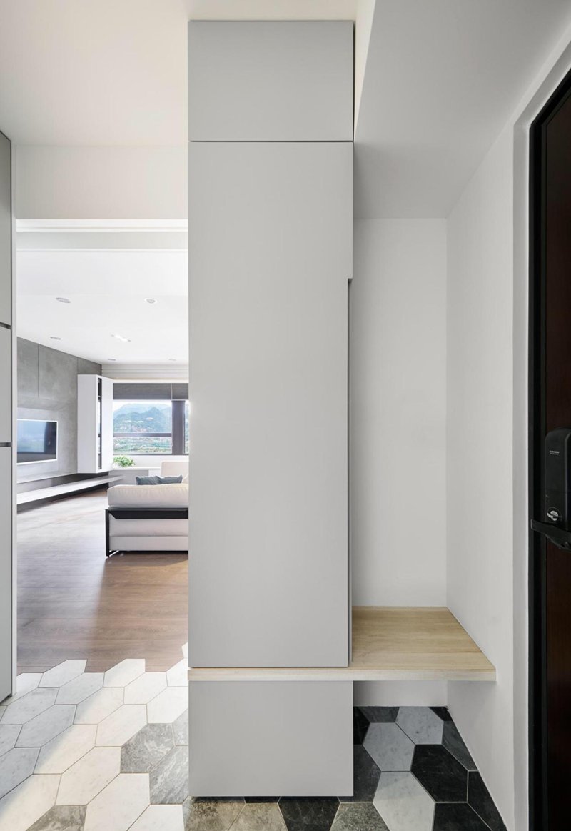 135㎡簡約現(xiàn)代風(fēng)三居室，兼具質(zhì)感、顏值與收納，這樣的設(shè)計真的愛了！