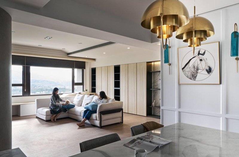 135㎡簡約現(xiàn)代風(fēng)三居室，兼具質(zhì)感、顏值與收納，這樣的設(shè)計真的愛了！