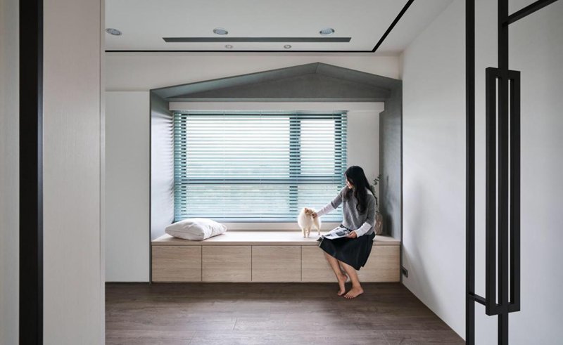 135㎡簡約現(xiàn)代風(fēng)三居室，兼具質(zhì)感、顏值與收納，這樣的設(shè)計真的愛了！