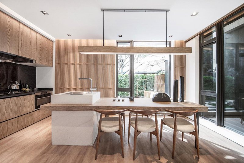 身居市井，也能心在“雪國”：凌晨三點(diǎn)，這棟日式別墅里的海棠花未眠