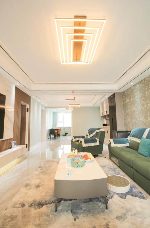 室內(nèi)裝修裝飾中怎樣設(shè)計(jì)好衣帽間?重點(diǎn)在下面幾點(diǎn)!